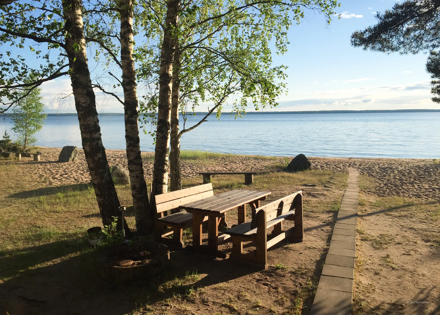Säkylän Pyhäjärven ranta Sydänmaalla